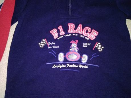 Pekná tenšia mikinka, 92