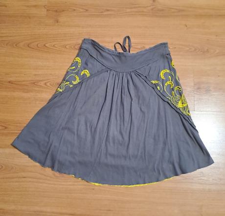 Midi sukňa značka didi velkost l, l