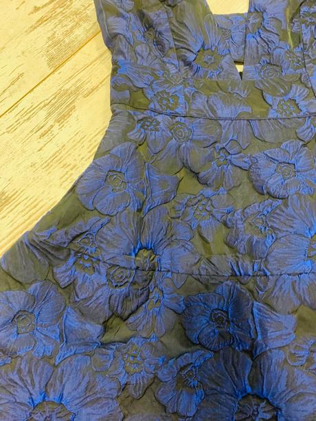 Reliefne saty gina tricot, 34