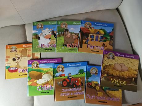 Knižky farma a zvieratá na farme, veci,