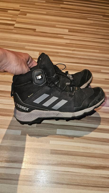 Addidas terex prechodne aj zimne topanky v.34, adidas,34