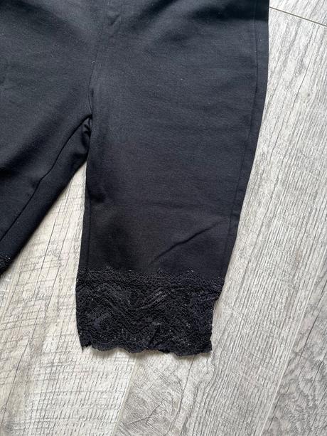 Biker shorts s krajkou, zara,s