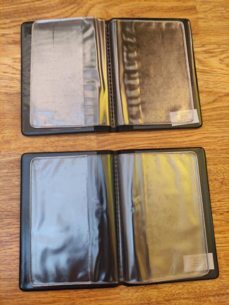 Obaly na doklady, karty alebo vizitky,