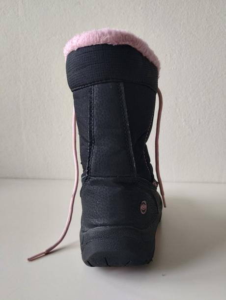 Dievčenské snehule, loap,34