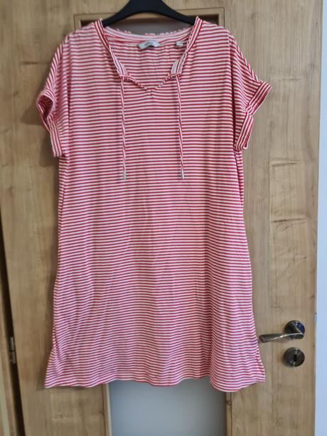 Tričkové šaty, tchibo,40
