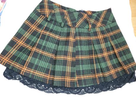 Sukňa s čipkou, kenvelo,l