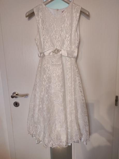 Šaty pre družičku/1.sv.prijímanie, 152