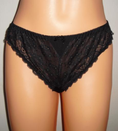 Luxusne tangaciky, m