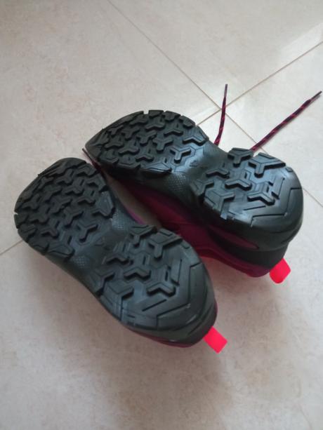 Turistické topánky, quechua,35