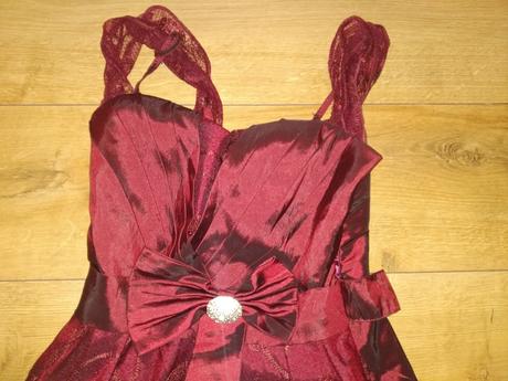 Eleganstné šaty, m