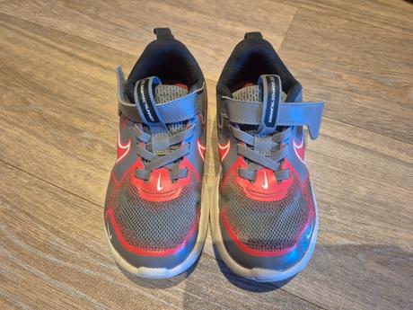 Lahke tenisky nike, nike,27