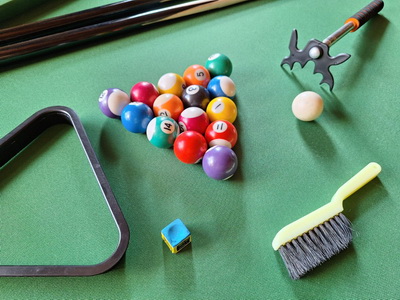 Biliárdový stôl pre dospelých, č.6, v perfekt stav,