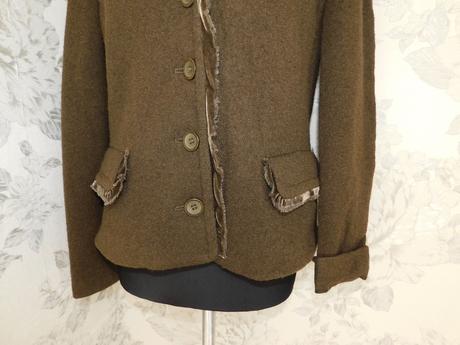 Luxusny vlneny blejzer, 40