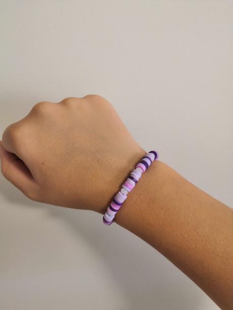 Ručne vyrobený náramok, 