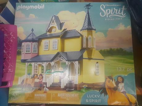 Ako nové, veľký playmobil 9475 šťastný domov lucky,