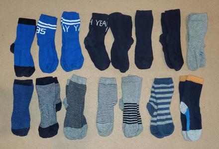 15 párov ponožiek velk. 23-26, 23