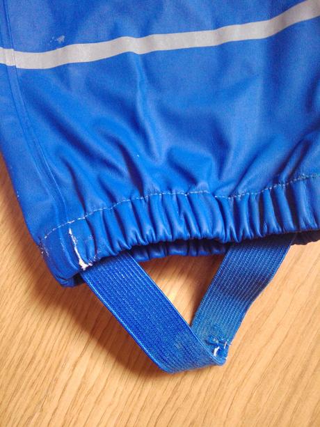 Nohavice do dažďa, lupilu,98