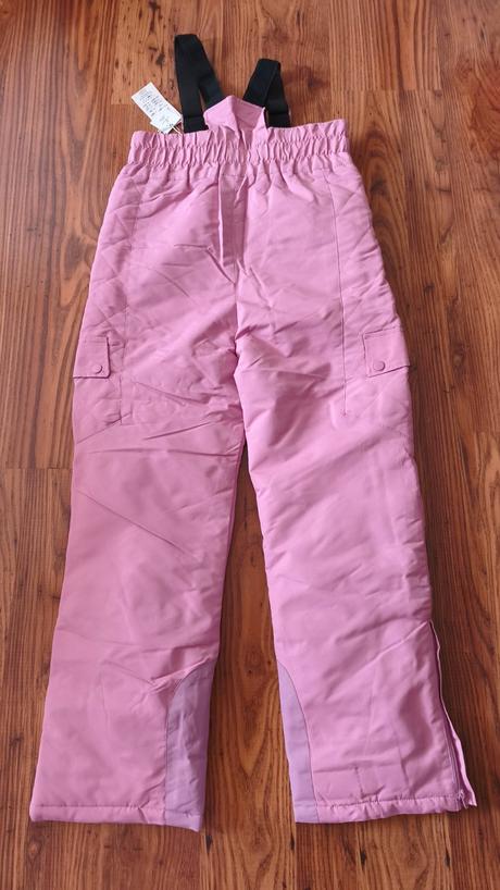 Oteplovaky, reserved,152