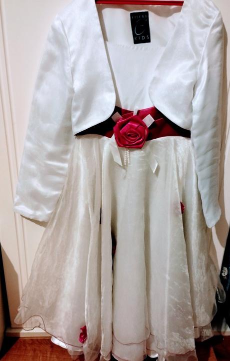 Biele šaty s ružami 6-10 r., 128