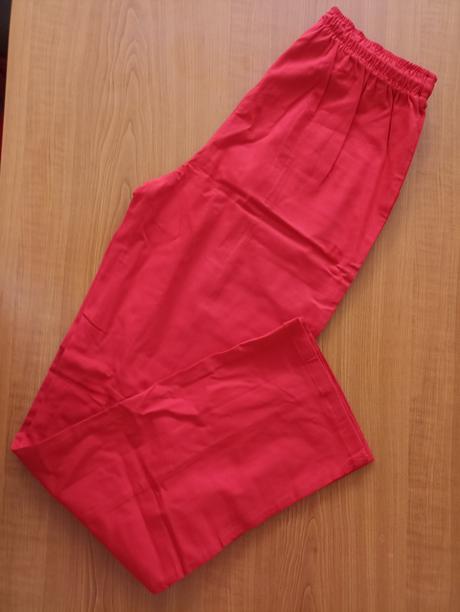 Červené pracovné nohavice, 40