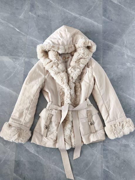 Bunda kara s pravou kozusinou, m