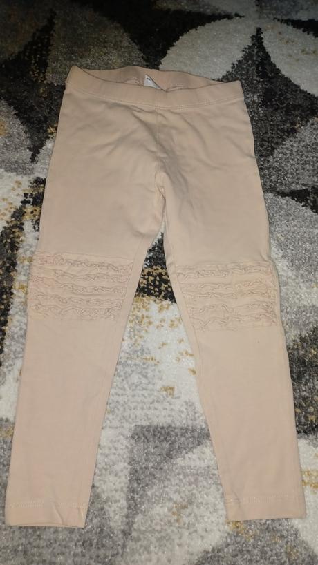 Legíny, pompdelux,98