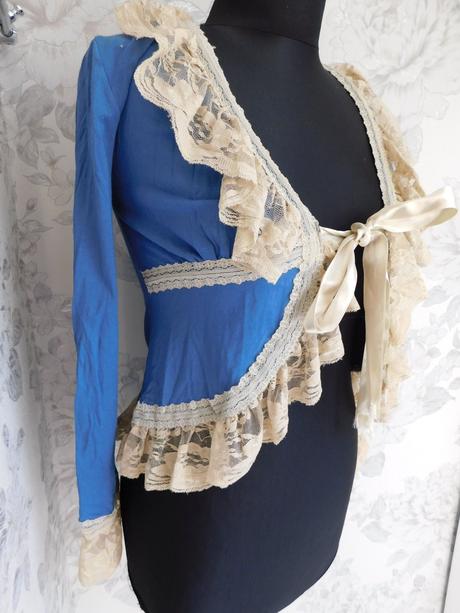 Pekne upletove bolerko, 38