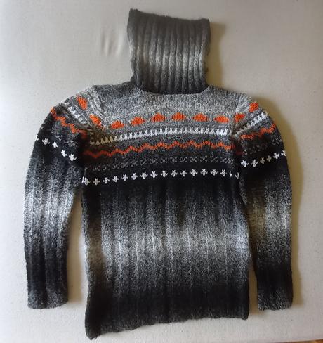 Dievčenský pásikavý štrikovaný rolák, 164