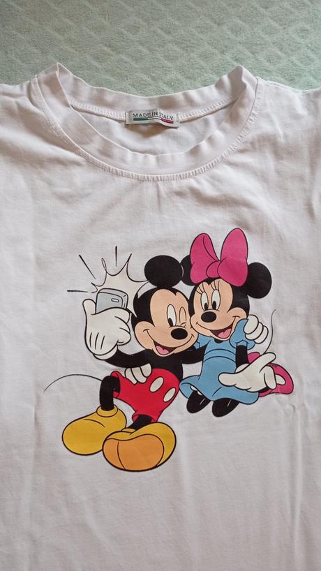 Biele tričko mickey a minnie s volanom, s