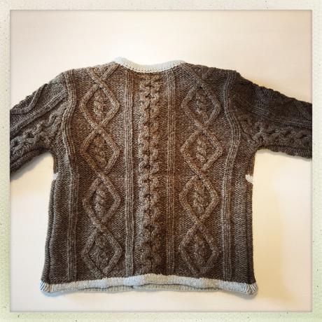 Vlnený zimný svetrík, 68