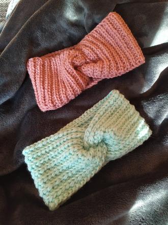 Háčkované čelenky, 