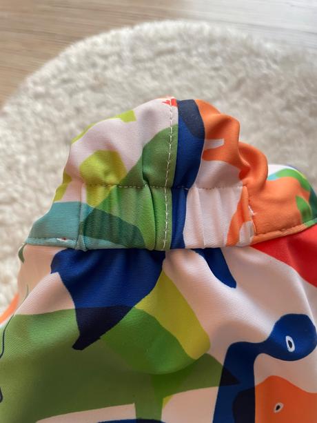 Kupacia ciapka dinosaury next, next