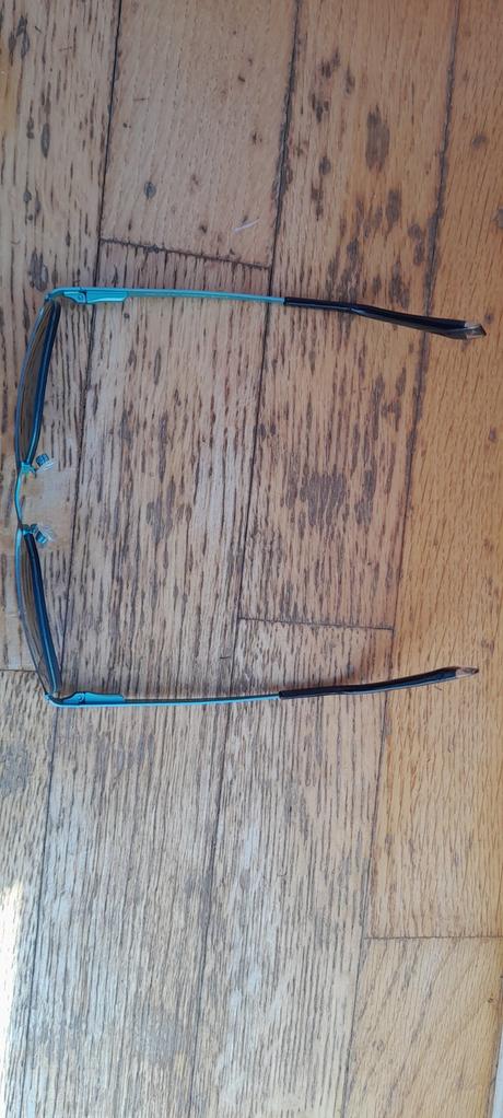 Ram na okuliare esprit, esprit