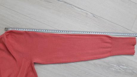 Svetrík street one, street one,40