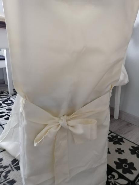 Saténové návleky na stolicky, 