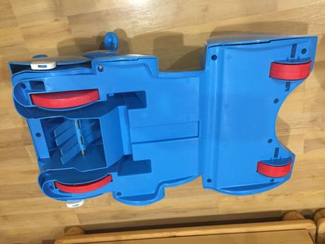 Odrazadlo a choditko v jednom hroch fisher price, 