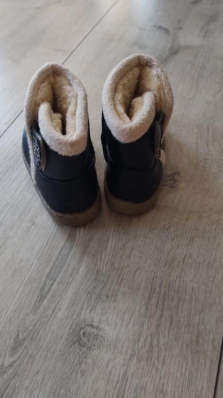 Krátke čižmičky, 27