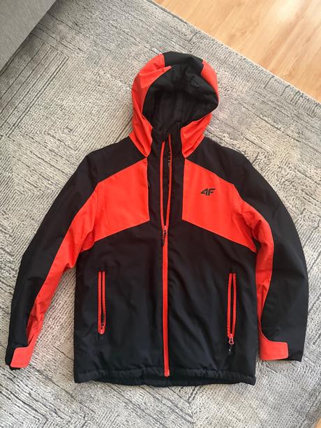 Vetrova , bunda 4f, 158