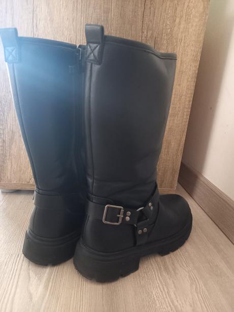 Dievčenské kožené čižmy, baťa,34