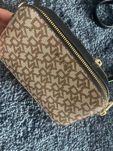 Dkny camera bag, dkny