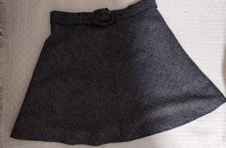 Hnedá károvaná sukňa s opaskom, f&f,m