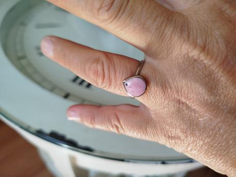 Prsteň s rodonitom,