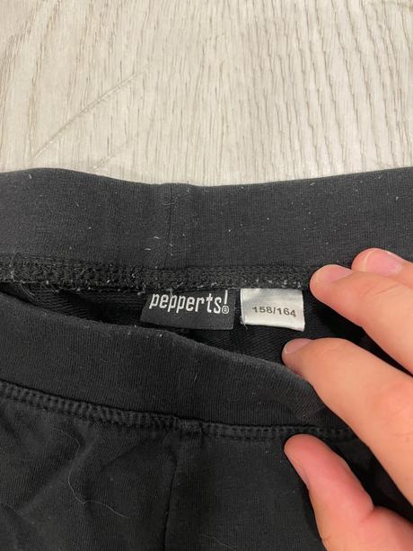 Legíny, pepperts,158