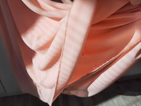 Krásne romantické šaty, 36