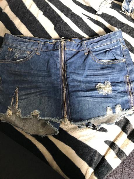 Riflova sukňa, kraťasy, new yorker,m