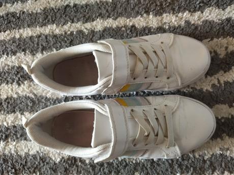 Biele tenisky s pásikmi, h&m,33