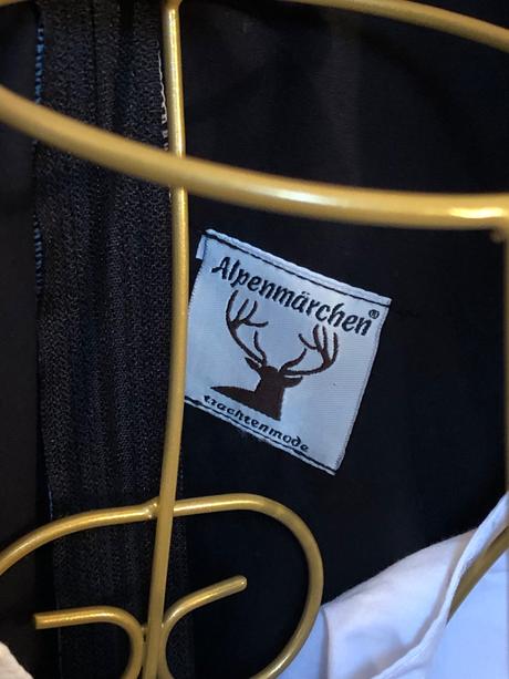 Alpenmarchen luxusný kroj, 42