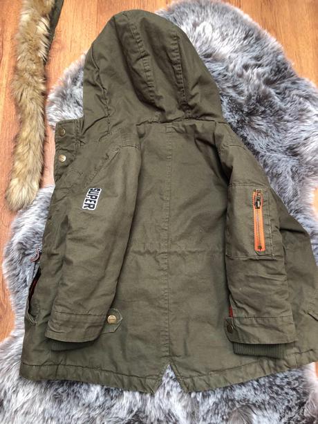 Hrubšia bunda reserved, reserved,98