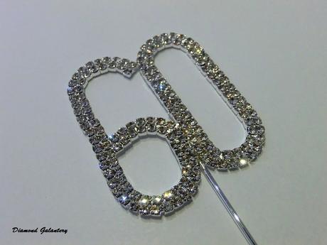 Štrasový zápich ,