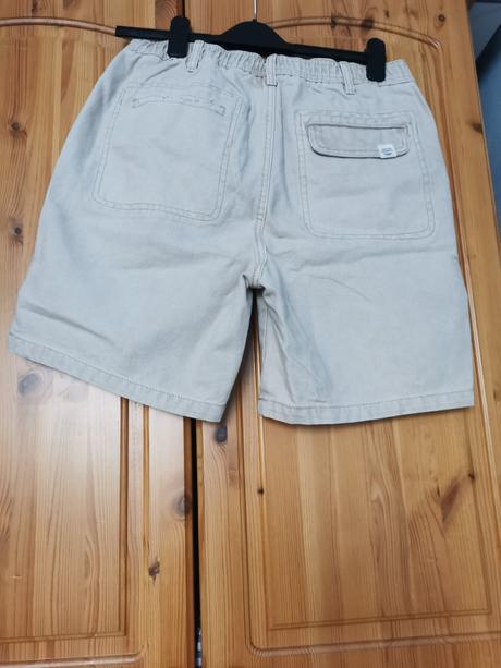 Pánske kraťasy, pull&bear,s